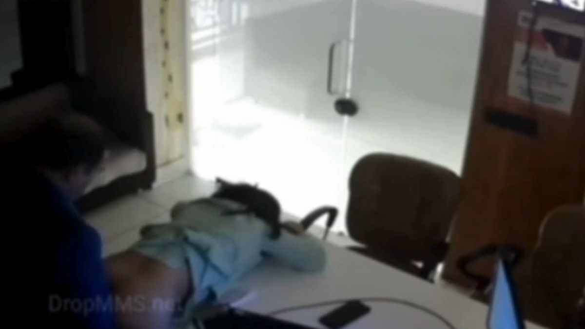 Office Viral Sex Video