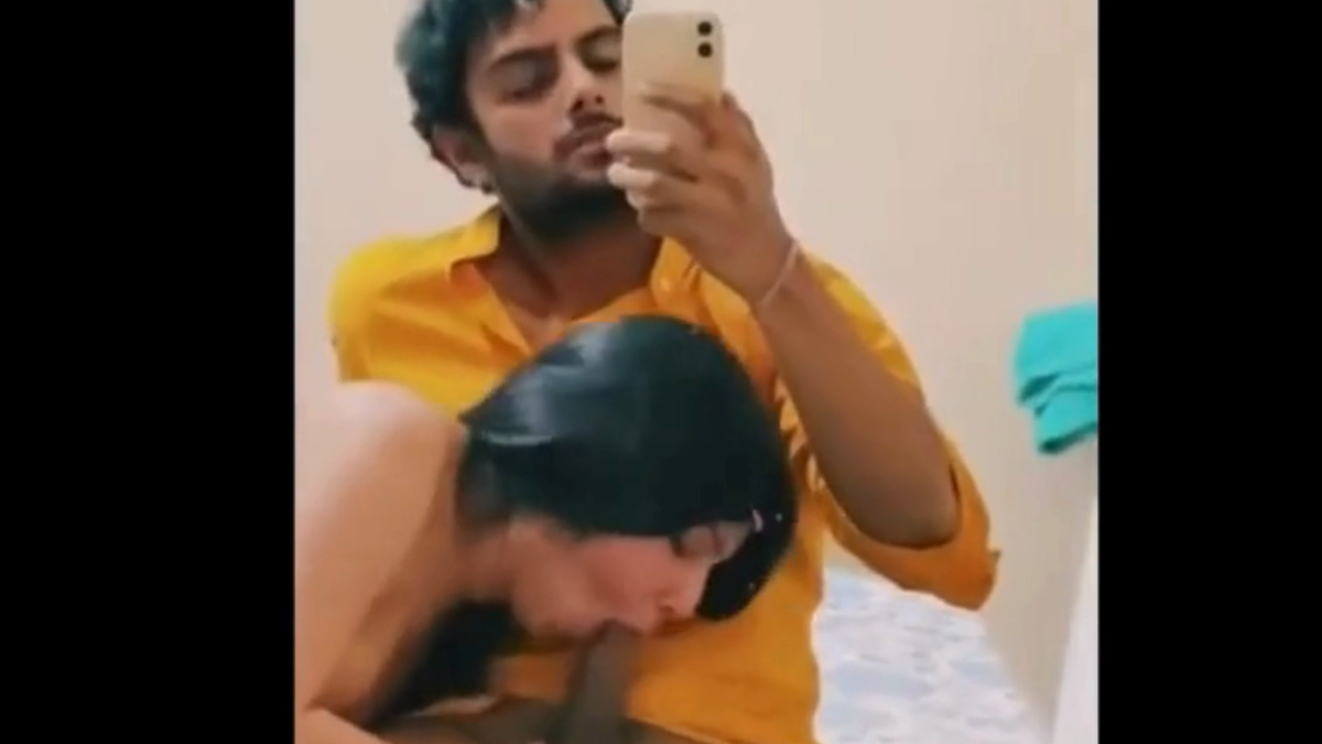 She Enjoying to Suck a Big Cock